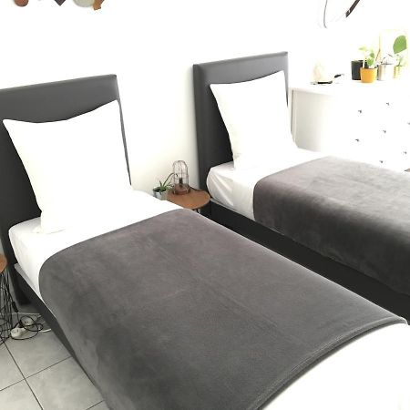 נאנט T2 Au Calme - Rond Point De Vannes מראה חיצוני תמונה